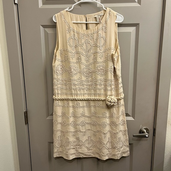 BCBGMaxAzria Dresses & Skirts - BCBGMaxAzria Cream Tiered Sheath Mini Dress